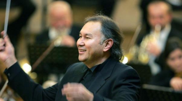 Айдар Торыбаев Днепропетровск филармониясы оркестрінің көркемдік жетекшісі болды